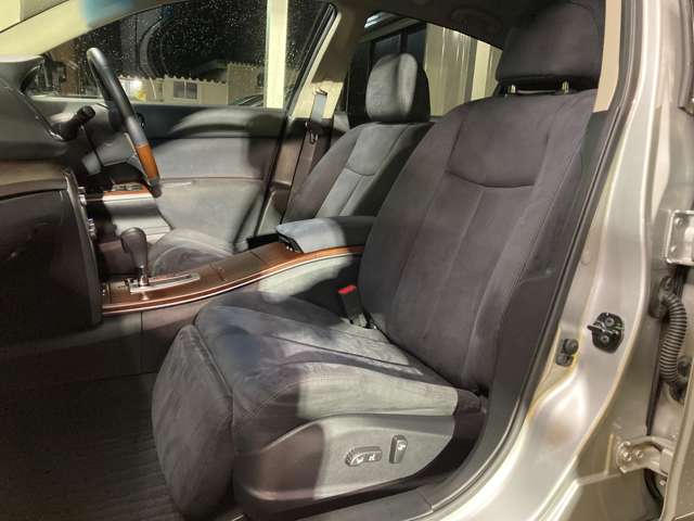 日産 ティアナ ２．５ ２５０ＸＬ ＦＯＵＲ ４ＷＤ H22年 (東北) 99