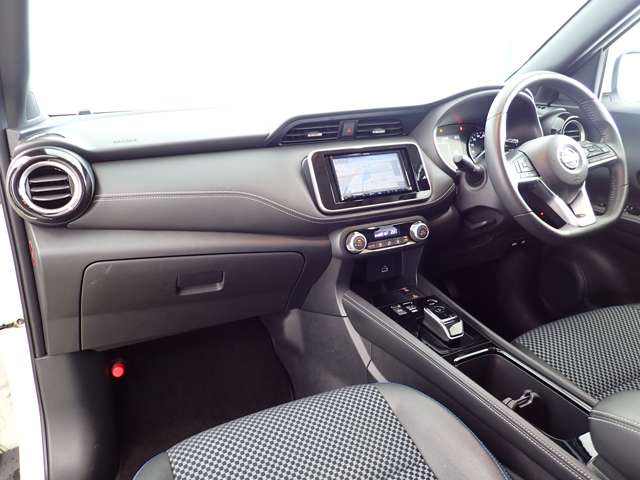 日産 キックス １．２ Ｘ ＦＯＵＲ （Ｅ－ＰＯＷＥＲ） ４ＷＤ R5年 (関東) 99