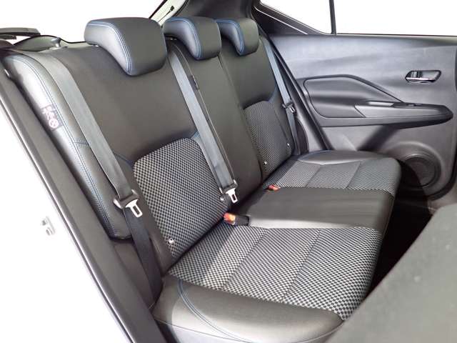 日産 キックス １．２ Ｘ ＦＯＵＲ （Ｅ－ＰＯＷＥＲ） ４ＷＤ R5年 (関東) 99