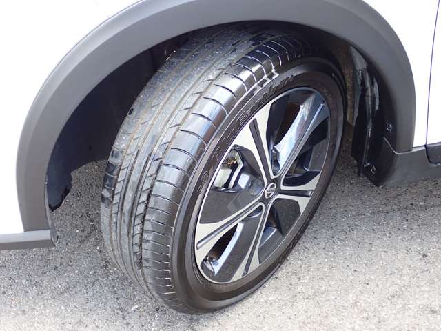 日産 キックス １．２ Ｘ ＦＯＵＲ （Ｅ－ＰＯＷＥＲ） ４ＷＤ R5年 (関東) 99