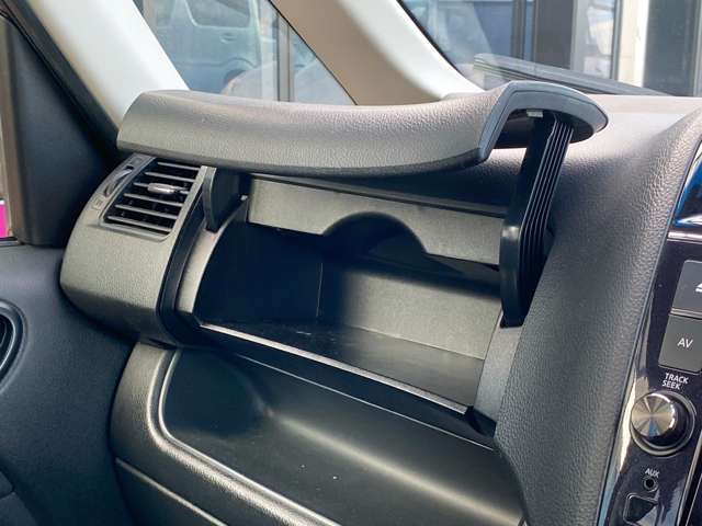 日産 セレナ ２．０ ハイウェイスター Ｓエディション H27年 (九州・沖縄) 99