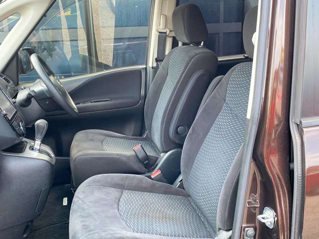 日産 セレナ ２．０ ハイウェイスター Ｓエディション H27年 (九州・沖縄) 99