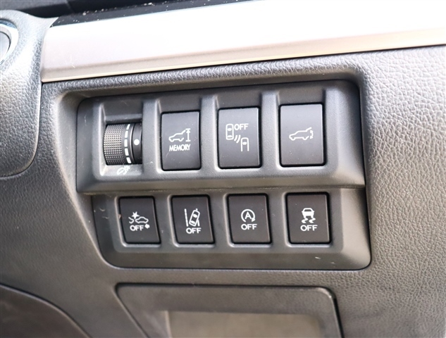 スバル レガシィアウトバック ２．５ リミテッド ４ＷＤ H27年 (関東) 99