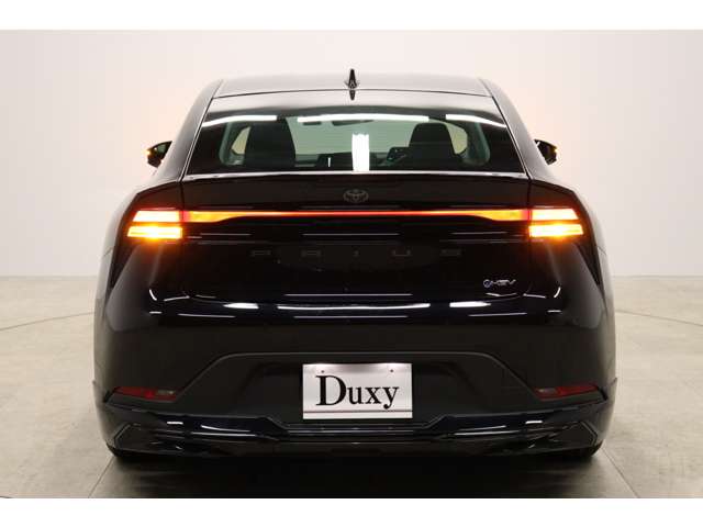 トヨタ プリウス １．８ Ｕ R5年 (東海) 99