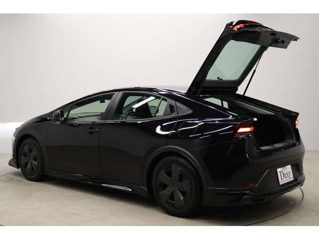 トヨタ プリウス １．８ Ｕ R5年 (東海) 99