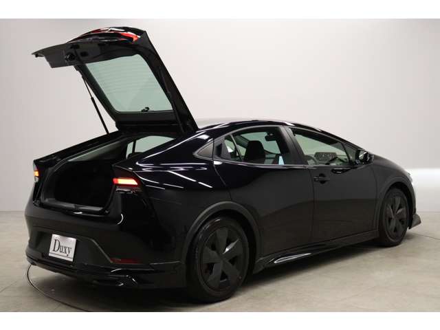 トヨタ プリウス １．８ Ｕ R5年 (東海) 99