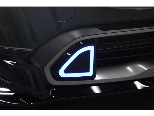 トヨタ プリウス １．８ Ｕ R5年 (東海) 99