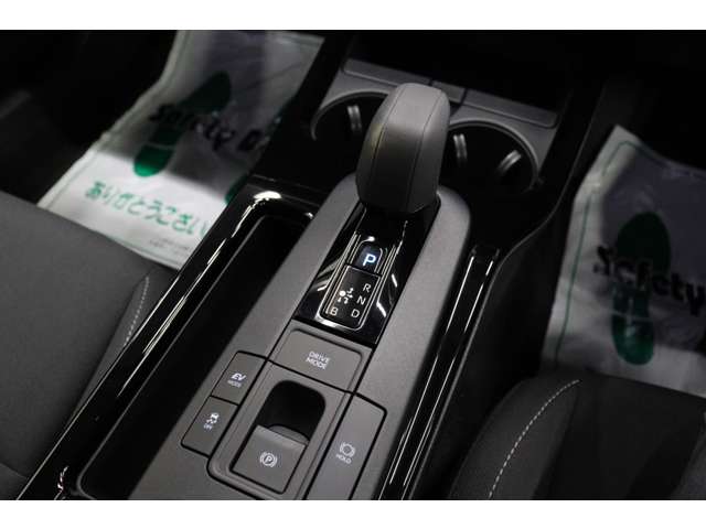 トヨタ プリウス １．８ Ｕ R5年 (東海) 99