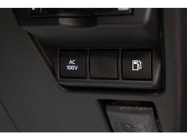 トヨタ プリウス １．８ Ｕ R5年 (東海) 99