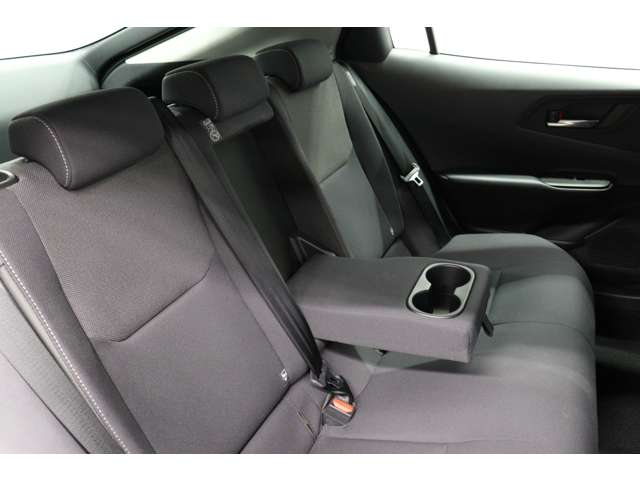 トヨタ プリウス １．８ Ｕ R5年 (東海) 99