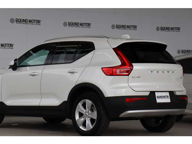 ボルボ ＸＣ４０ プラス　プロ　Ｂ３ R5年 (近畿) 99