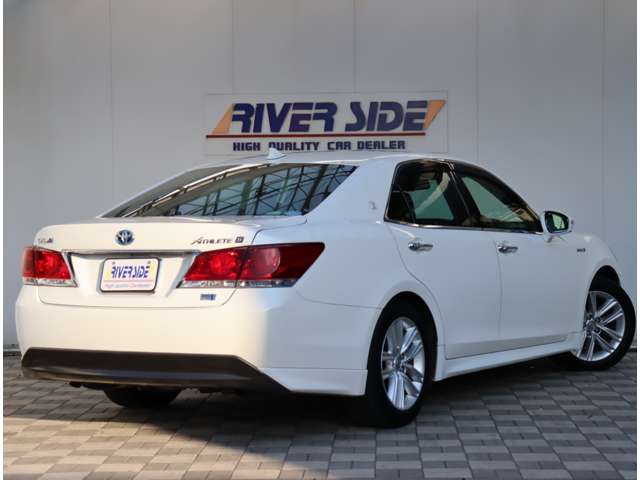 トヨタ クラウン　ハイブリッド ハイブリッド ２．５ Ｓ H25年 (関東) 99