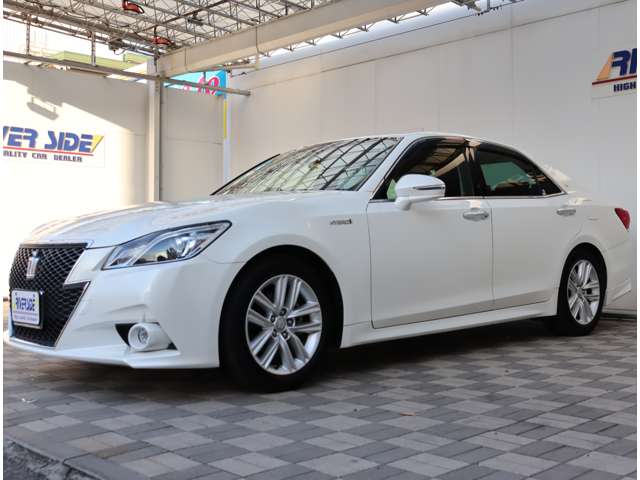 トヨタ クラウン　ハイブリッド ハイブリッド ２．５ Ｓ H25年 (関東) 99