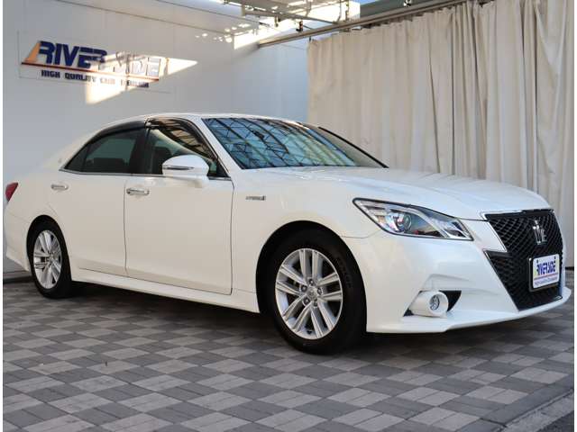 トヨタ クラウン　ハイブリッド ハイブリッド ２．５ Ｓ H25年 (関東) 99