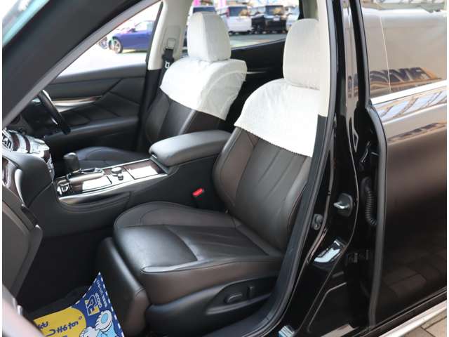 日産 シーマ　ハイブリッド ３．５ ＶＩＰ H28年 (関東) 99