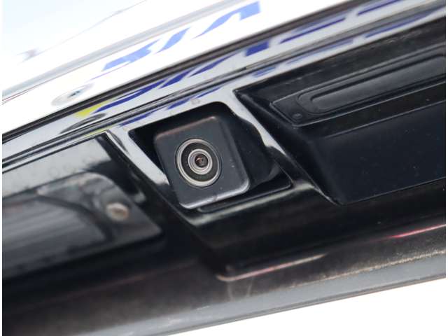 日産 シーマ　ハイブリッド ３．５ ＶＩＰ H28年 (関東) 99