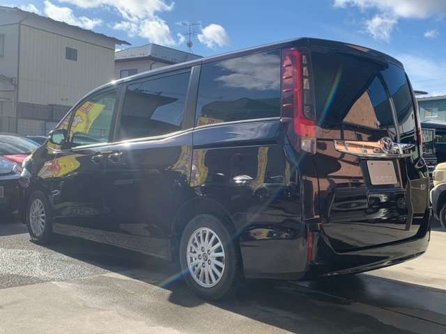 トヨタ ノア １．８ ハイブリッド Ｇ H27年 (東北) 99