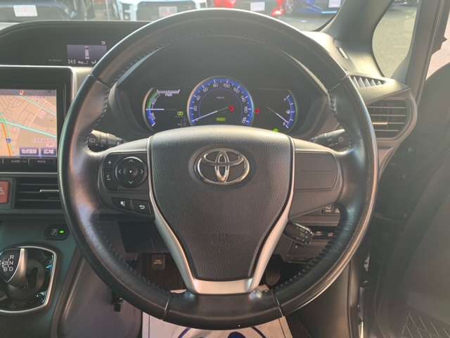 トヨタ ノア １．８ ハイブリッド Ｇ H27年 (東北) 99