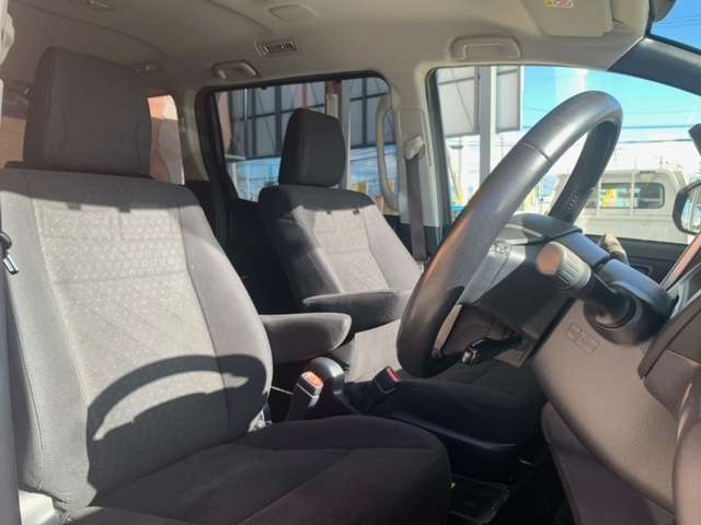 トヨタ ノア １．８ ハイブリッド Ｇ H27年 (東北) 99