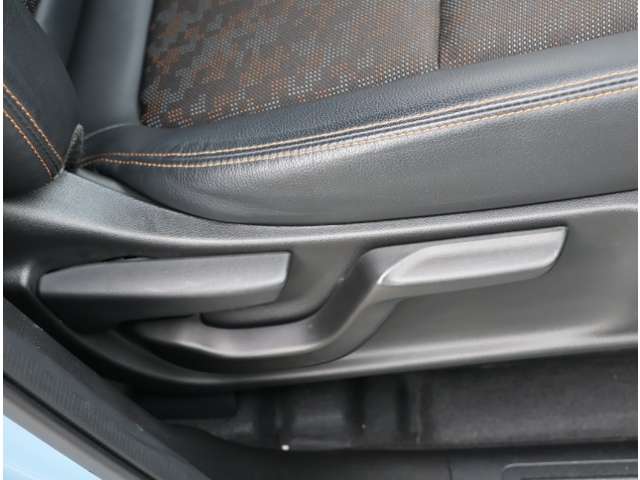 ホンダ フリード １．５ クロスター ホンダセンシング R2年 (関東) 99