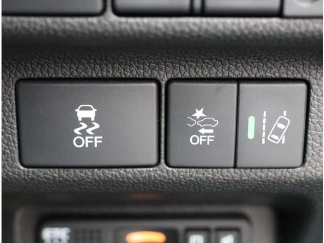 ホンダ フリード １．５ クロスター ホンダセンシング R2年 (関東) 99