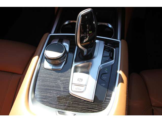 ＢＭＷ ７シリーズ ７４０ｉ　Ｍスポーツ R1年 (関東) 99