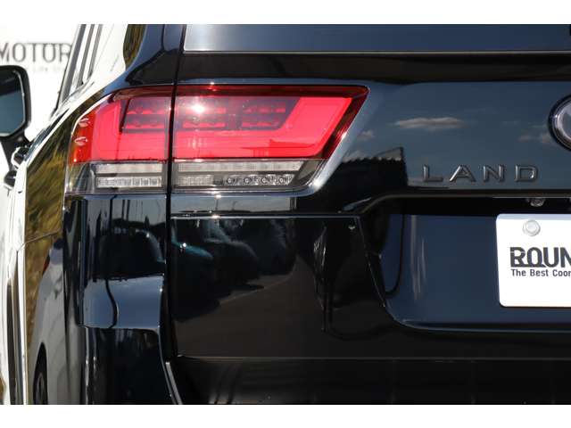 トヨタ ランドクルーザー ３．３ ＧＲスポーツ ディーゼルターボ ４ＷＤ R3年 (近畿) 99