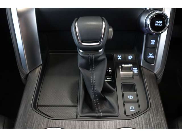 トヨタ ランドクルーザー ３．３ ＧＲスポーツ ディーゼルターボ ４ＷＤ R3年 (近畿) 99