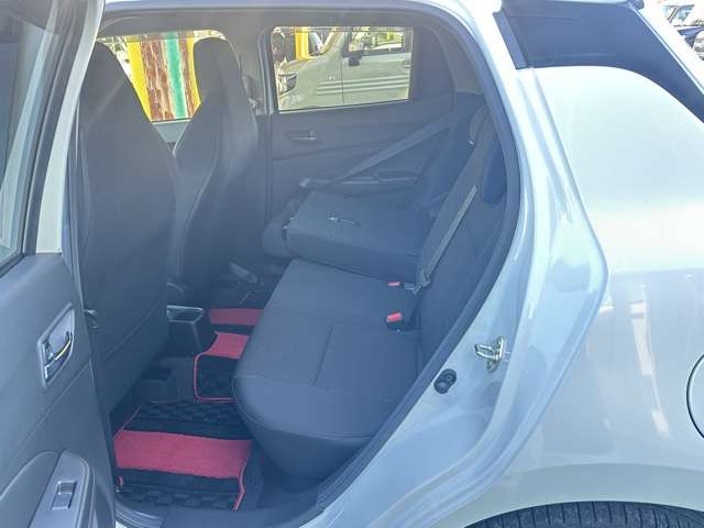 スズキ スイフト スポーツ １．４ R5年 (東海) 99