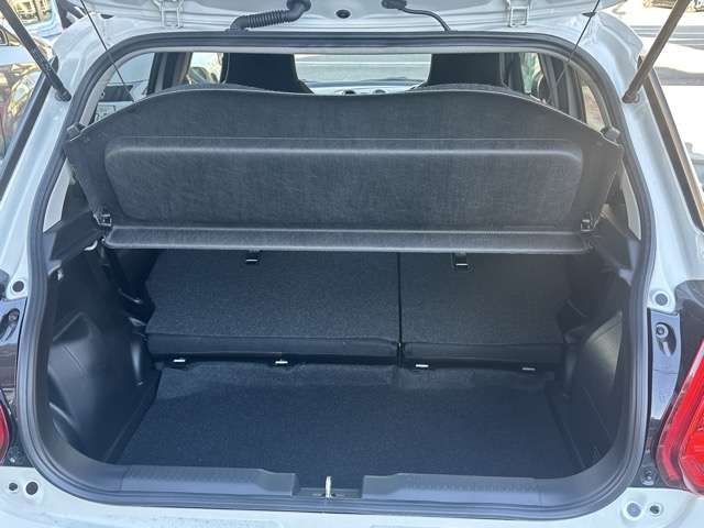 スズキ スイフト スポーツ １．４ R5年 (東海) 99