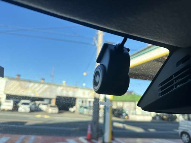 スズキ スイフト スポーツ １．４ R5年 (東海) 99