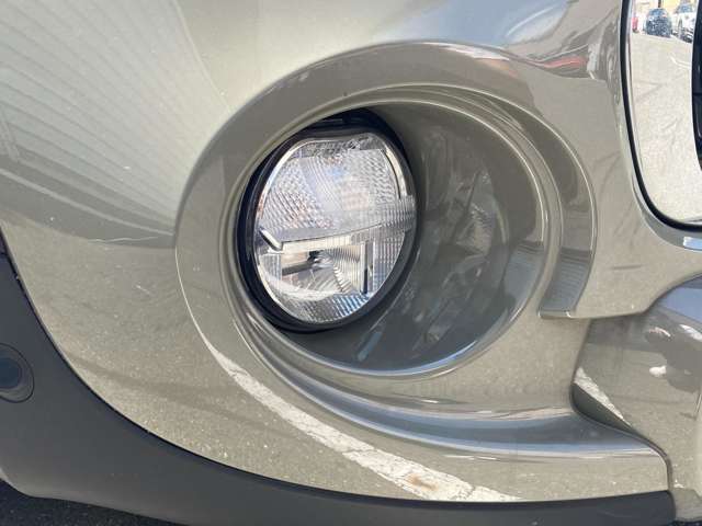 ミニ ミニ クーパーＳ ３ドア ＤＣＴ H30年 (近畿) 99