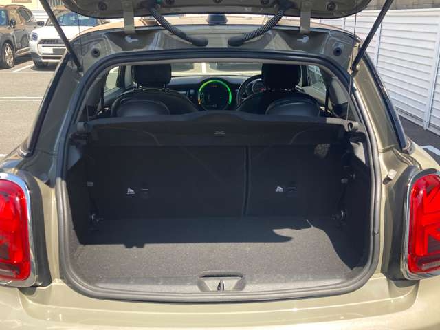 ミニ ミニ クーパーＳ ３ドア ＤＣＴ H30年 (近畿) 99