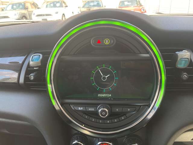 ミニ ミニ クーパーＳ ３ドア ＤＣＴ H30年 (近畿) 99