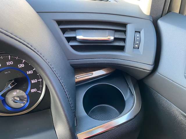 トヨタ アルファード　ハイブリッド ハイブリッド ２．５ エグゼクティブ ラウンジ Ｅ－ＦＯＵＲ ４ＷＤ H27年 (東北) 99