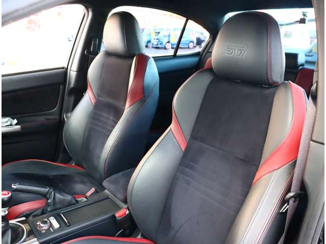 スバル ＷＲＸ　ＳＴＩ ＳＴＩ ２．０ ４ＷＤ H27年 (関東) 99