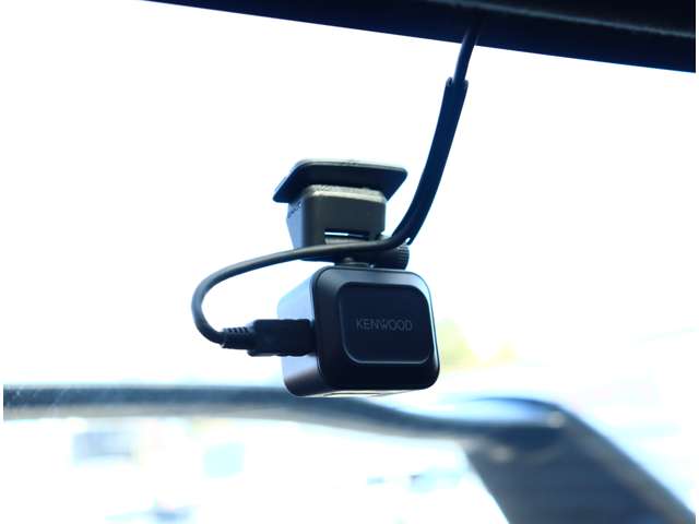 スバル ＷＲＸ　ＳＴＩ ＳＴＩ ２．０ ４ＷＤ H27年 (関東) 99