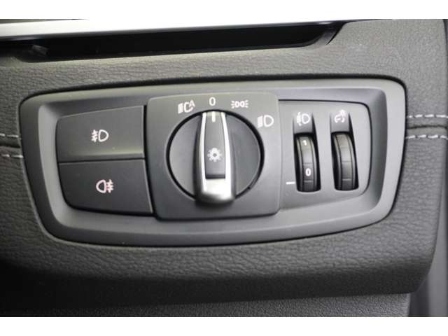 ＢＭＷ Ｘ１ Ｘドライブ １８Ｄ Ｘライン ４ＷＤ R2年 (近畿) 99