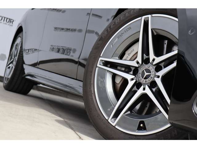 メルセデスベンツ Ｃクラス Ｃ２００ ４マチック アバンギャルド ＡＭＧライン （ＩＳＧ搭載モデル） ４ＷＤ R4年 (近畿) 99