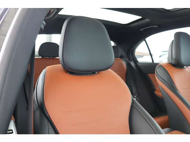 メルセデスベンツ Ｃクラス Ｃ２００ ４マチック アバンギャルド ＡＭＧライン （ＩＳＧ搭載モデル） ４ＷＤ R4年 (近畿) 99