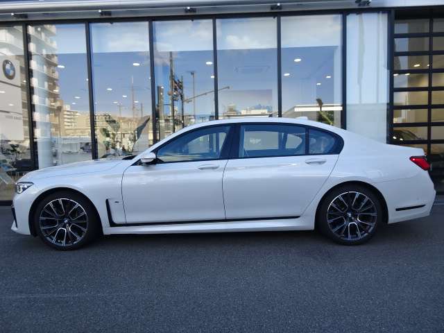 ＢＭＷ ７シリーズ ７４０ＬＤ Ｘドライブ Ｍスポーツ ディーゼルターボ ４ＷＤ R1年 (近畿) 99