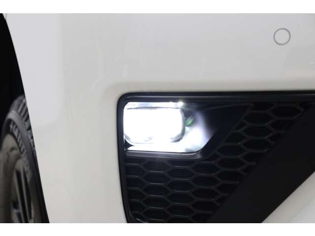 トヨタ ランドクルーザープラド ２．８ ＴＸ Ｌパッケージ マットブラック エディション ディーゼルターボ ４ＷＤ R5年 (東海) 99