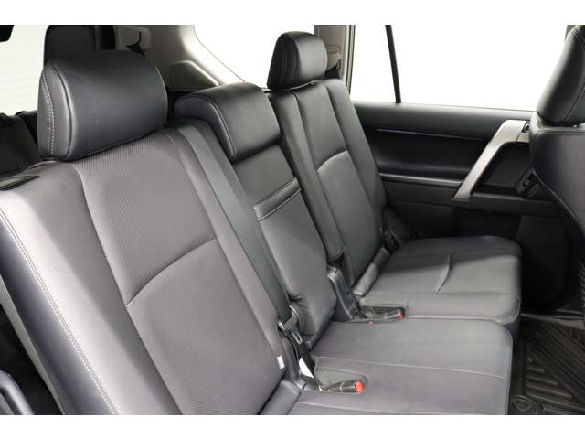 トヨタ ランドクルーザープラド ２．８ ＴＸ Ｌパッケージ マットブラック エディション ディーゼルターボ ４ＷＤ R5年 (東海) 99