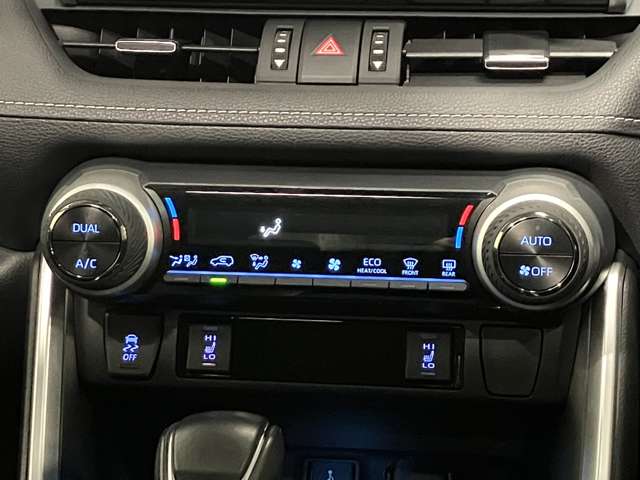 トヨタ ＲＡＶ４ ２．５ ハイブリッド Ｇ Ｅ－ＦＯＵＲ ４ＷＤ R3年 (北海道) 99