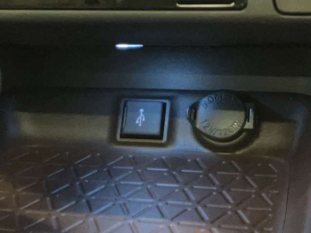 トヨタ ＲＡＶ４ ２．５ ハイブリッド Ｇ Ｅ－ＦＯＵＲ ４ＷＤ R3年 (北海道) 99