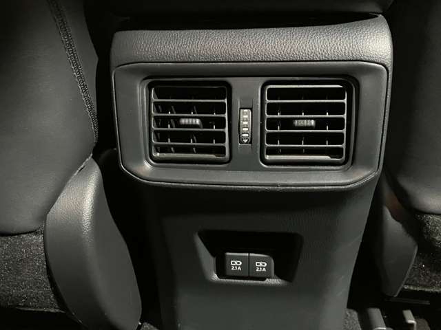 トヨタ ＲＡＶ４ ２．５ ハイブリッド Ｇ Ｅ－ＦＯＵＲ ４ＷＤ R3年 (北海道) 99