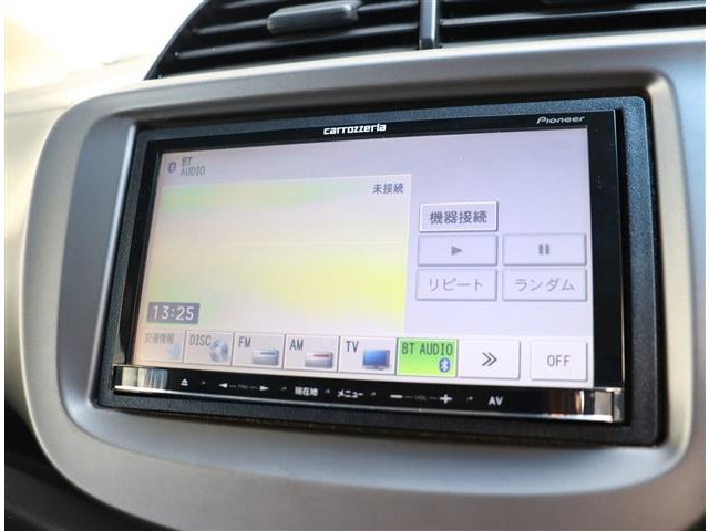 ホンダ フィット １．３ Ｇ １０ＴＨアニバーサリー H24年 (関東) 99