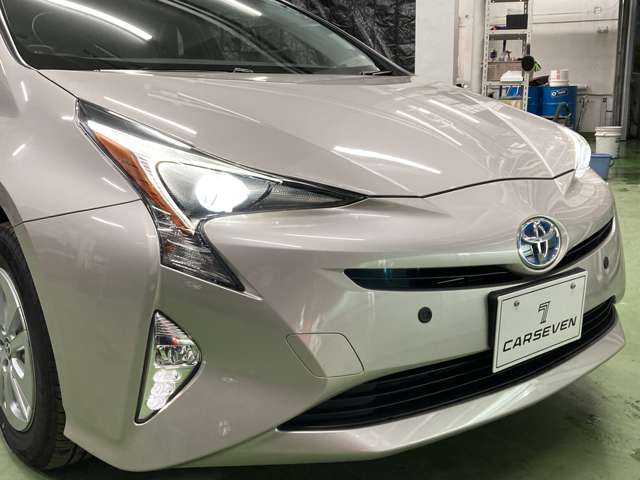 トヨタ プリウス １．８ Ｓ Ｅ－ＦＯＵＲ ４ＷＤ H29年 (北海道) 99