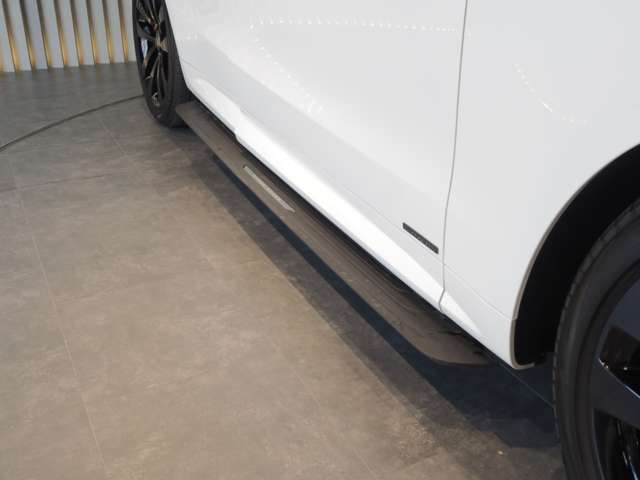 ランドローバー レンジローバー スポーツ オートバイオグラフィ ３．０Ｌ Ｄ３００ ディーゼルターボ ４ＷＤ R6年 (近畿) 99