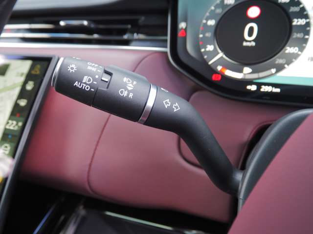 ランドローバー レンジローバー スポーツ オートバイオグラフィ ３．０Ｌ Ｄ３００ ディーゼルターボ ４ＷＤ R6年 (近畿) 99